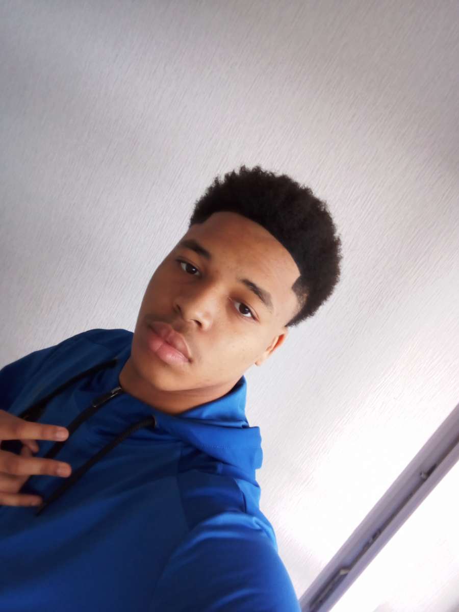 Perfil de Elio