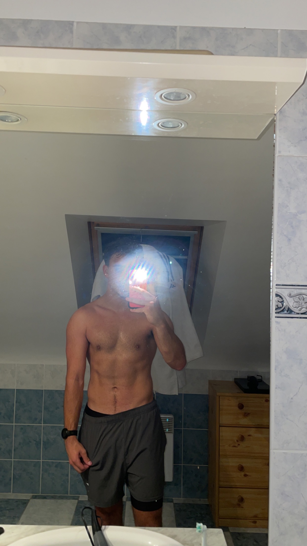 Perfil de Alixan