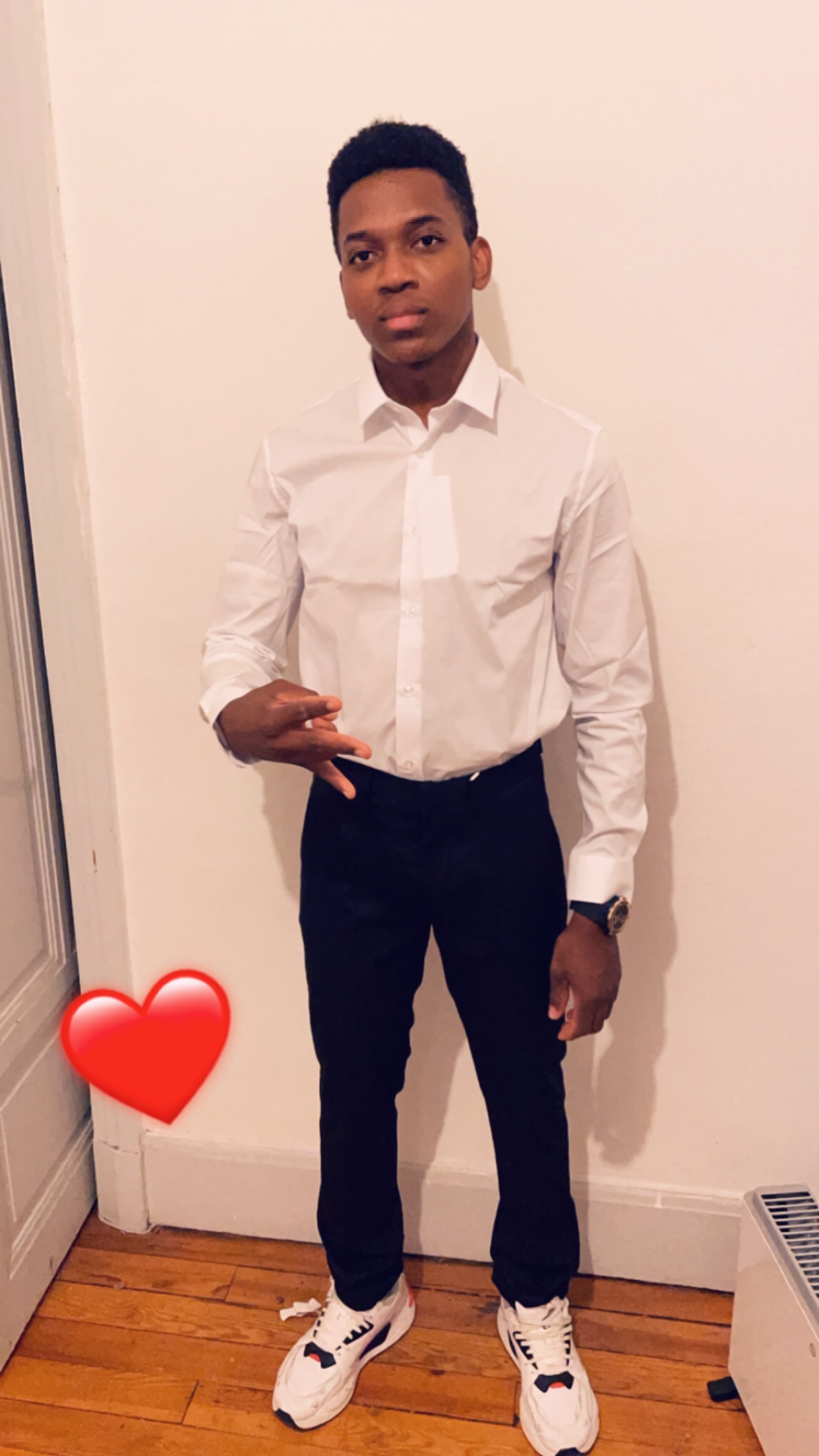 Perfil de Charles-pierre